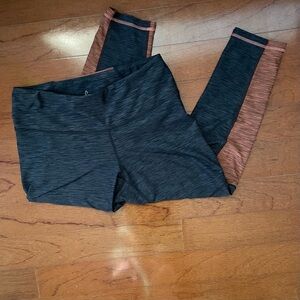 prAna Leggings Womens Small  Cropped Pull On Gym Run Stretch Performance